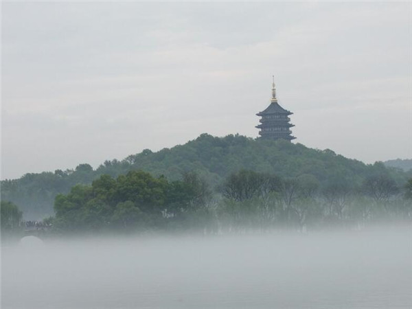 西湖游船-三潭印月岛-宋城-黄龙洞-虎跑泉-钱江新景二日游